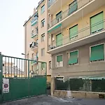 Sampierdarena Apartment con Patio Privato