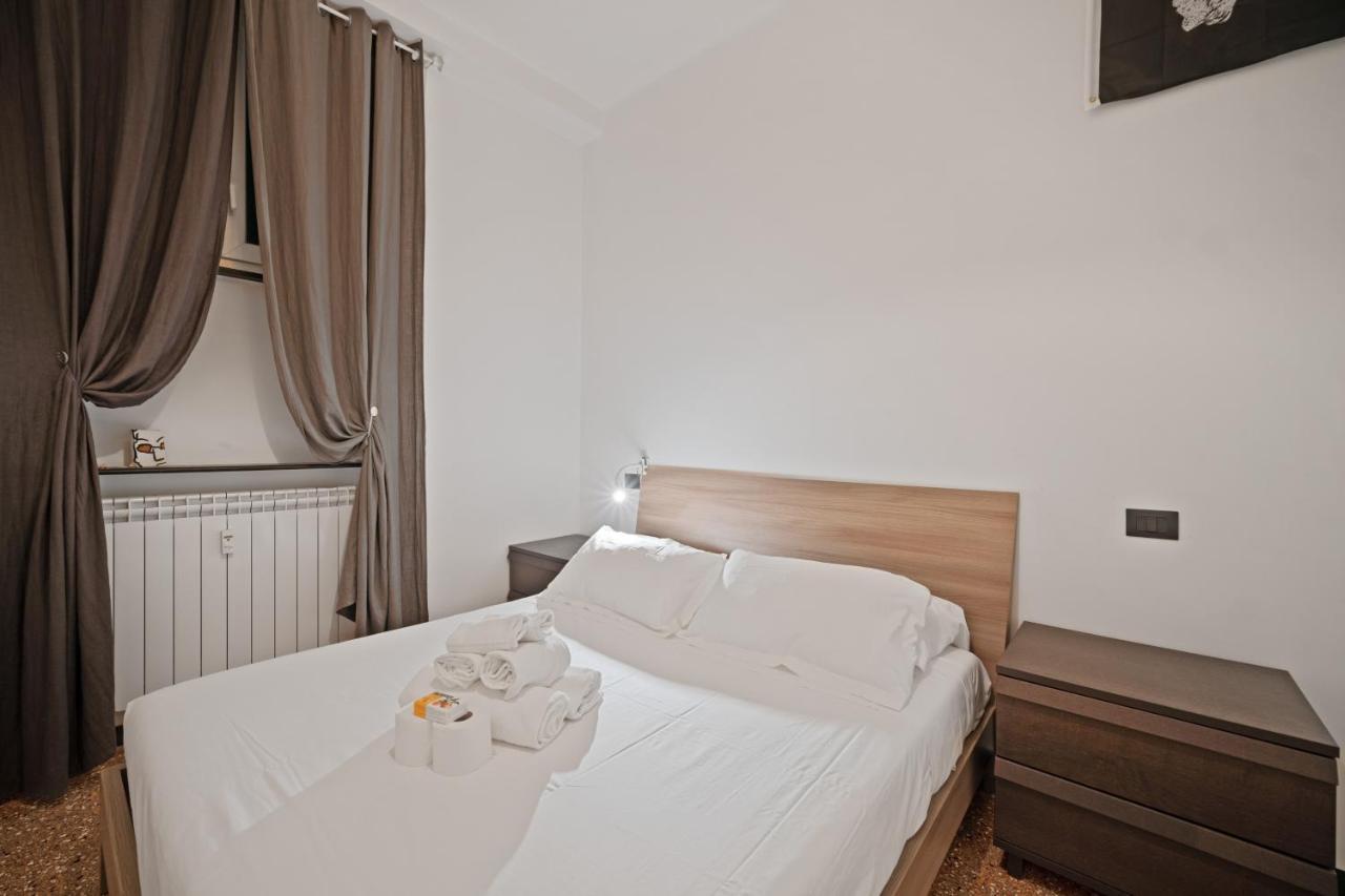 Sampierdarena Con Patio Privato Genova